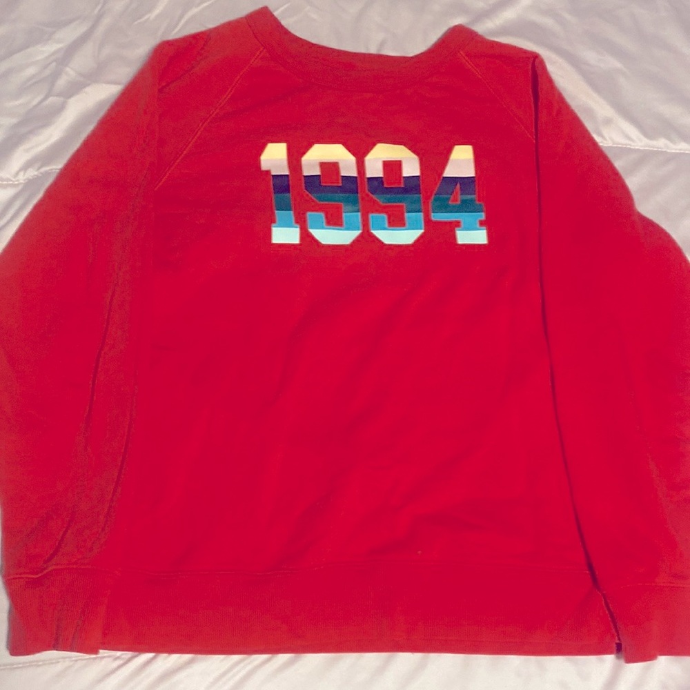 Old Navy medium crew neck, coral color